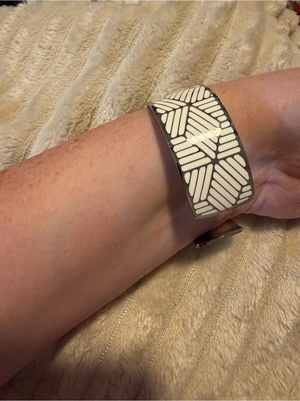 Rustic Cuff White Geometric Cuff - Picture 2 of 3
